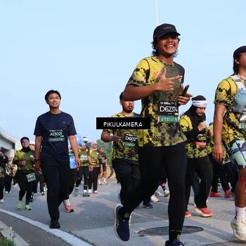 Runner Photo 6299246