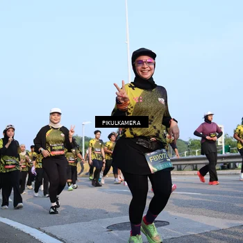 Runner Photo 6299324
