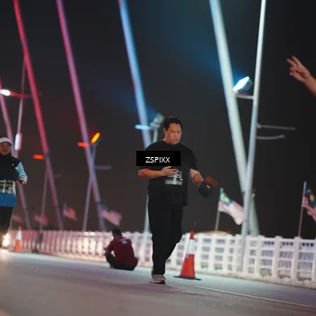 Runner Photo 6299331