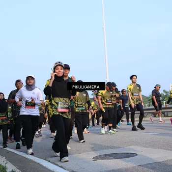Runner Photo 6299376