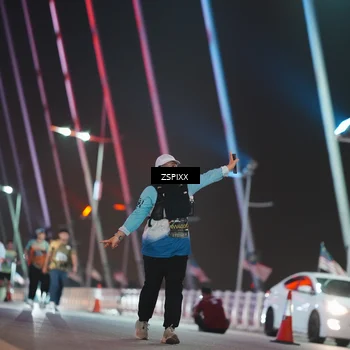 Runner Photo 6299399