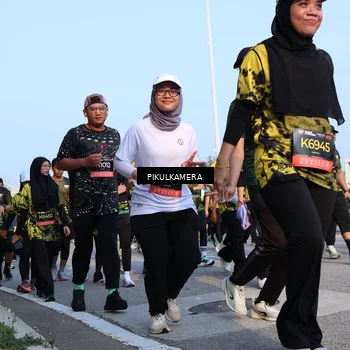 Runner Photo 6299445