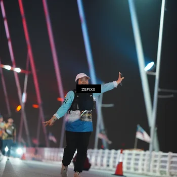Runner Photo 6299453
