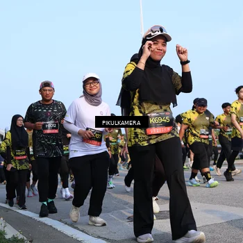 Runner Photo 6299457