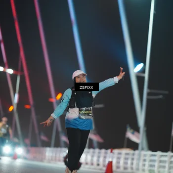 Runner Photo 6299477