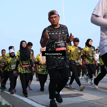 Runner Photo 6299479