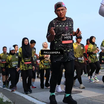 Runner Photo 6299503