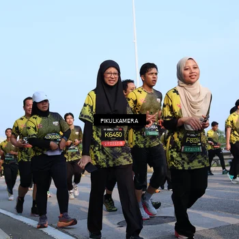 Runner Photo 6299522
