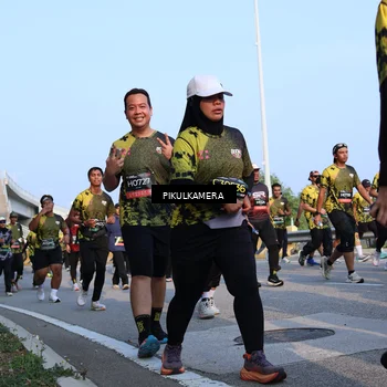 Runner Photo 6299537