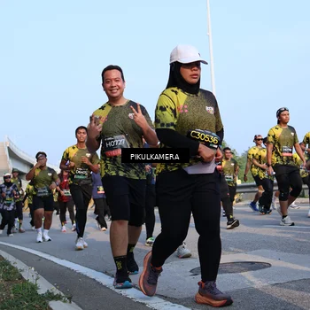 Runner Photo 6299562