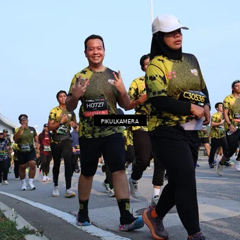 Runner Photo 6299563