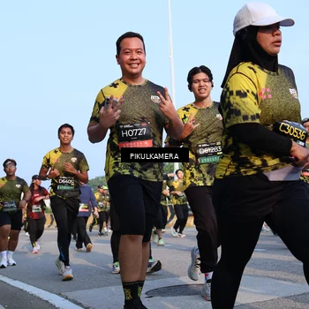 Runner Photo 6299588