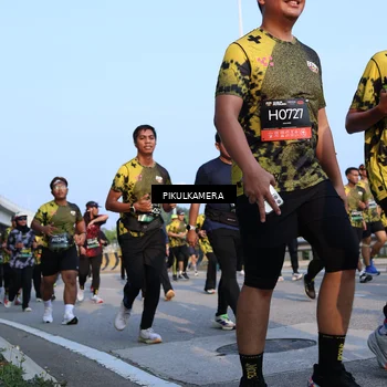Runner Photo 6299604