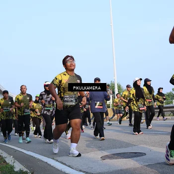 Runner Photo 6299630