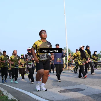 Runner Photo 6299657