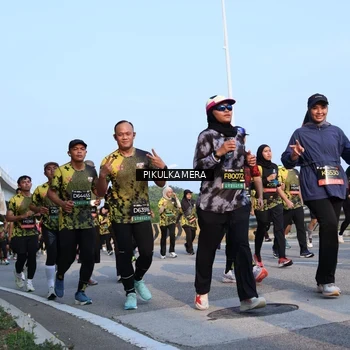 Runner Photo 6299710