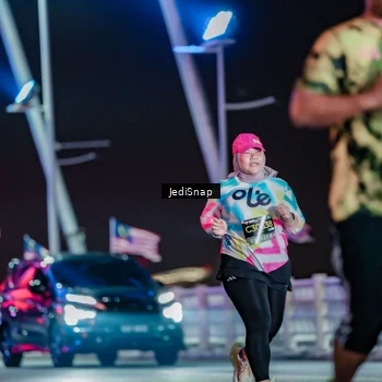 Runner Photo 6299729