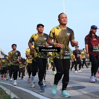 Runner Photo 6299761