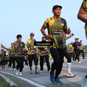 Runner Photo 6299766