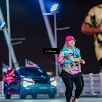 Runner Photo 6299780