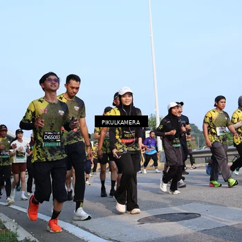 Runner Photo 6299820