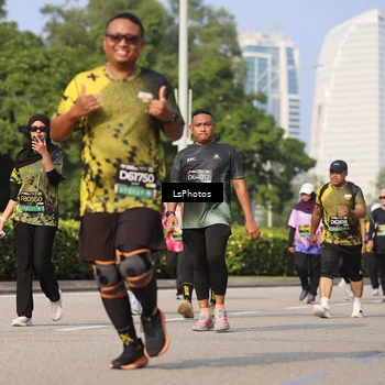 Runner Photo 6300204