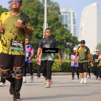 Runner Photo 6300381