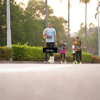 Runner Photo 6300401