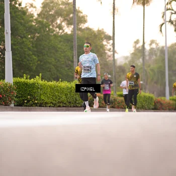 Runner Photo 6300408