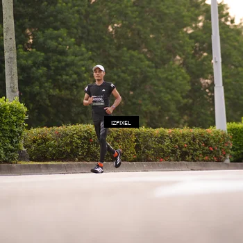 Runner Photo 6300409