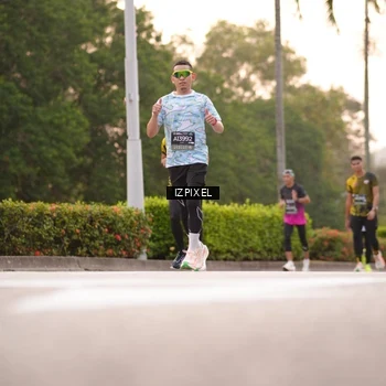 Runner Photo 6300433