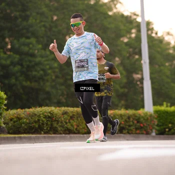 Runner Photo 6300495