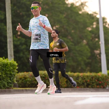 Runner Photo 6300551