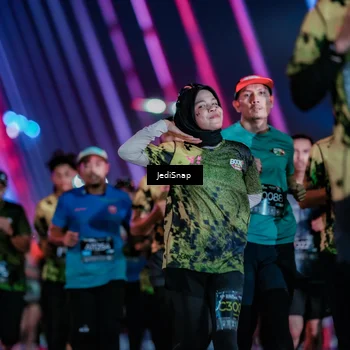Runner Photo 6300559