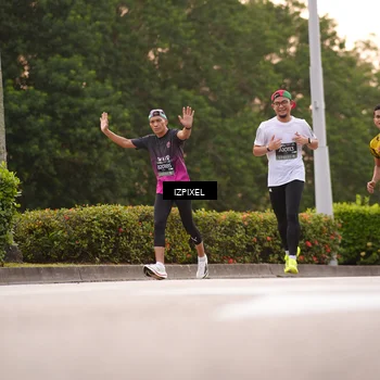 Runner Photo 6300589