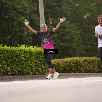 Runner Photo 6300622