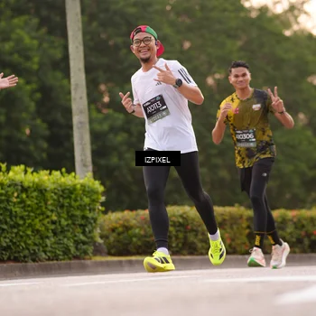 Runner Photo 6300641
