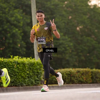 Runner Photo 6300699