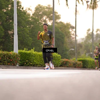 Runner Photo 6300731