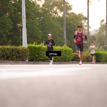 Runner Photo 6300866