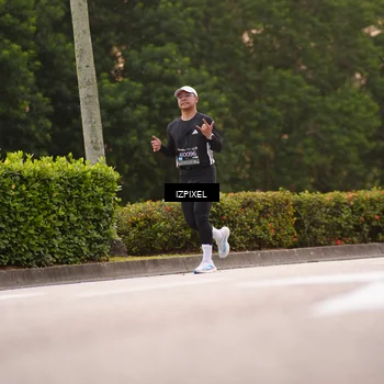 Runner Photo 6300999