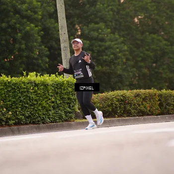 Runner Photo 6301007