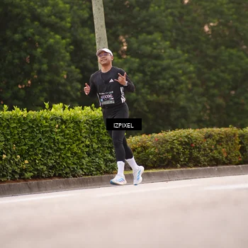 Runner Photo 6301038