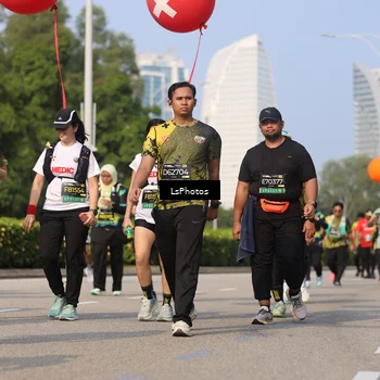 Runner Photo 6301193