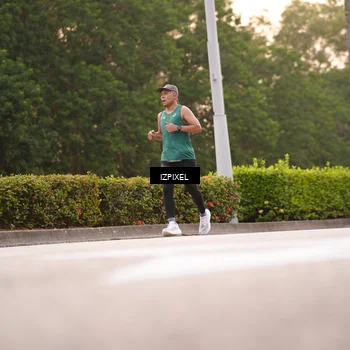 Runner Photo 6301200