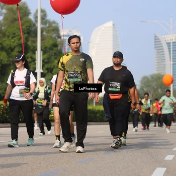 Runner Photo 6301364