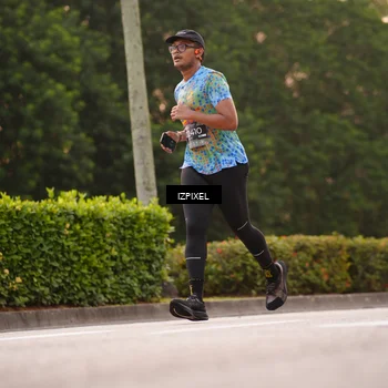Runner Photo 6301382