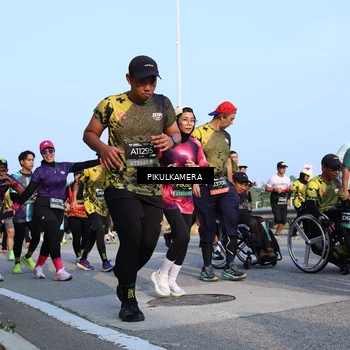 Runner Photo 6301392