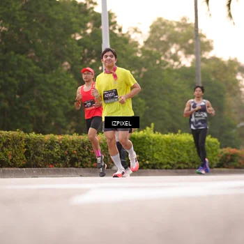 Runner Photo 6301424
