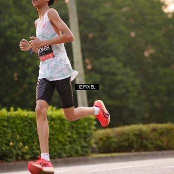 Runner Photo 6301433
